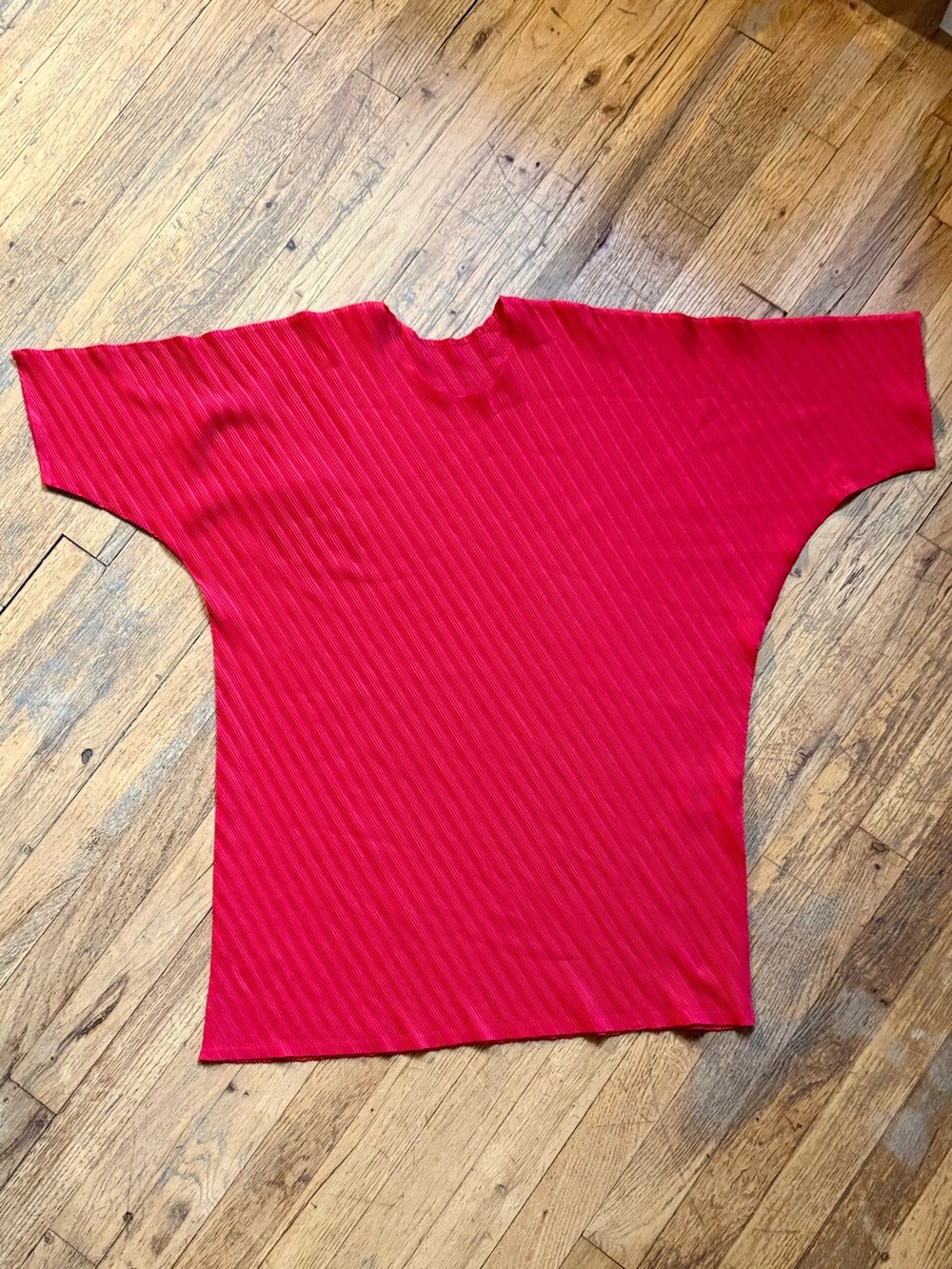 Issey Miyake Pleats Please Red Short-sleeved top